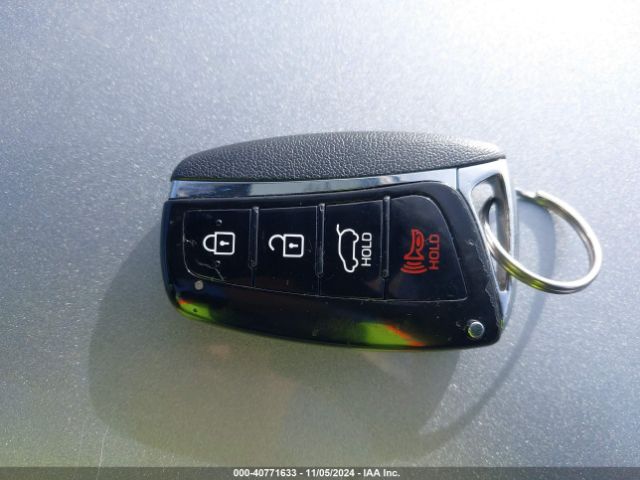 5XYZUDLB6HG387045 Hyundai Santa Fe Sport 2.4l