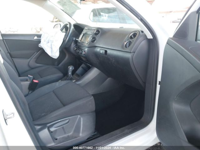 WVGAV7AX6FW514107 Volkswagen TIGUAN S