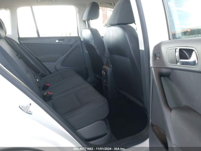 WVGAV7AX6FW514107 Volkswagen TIGUAN S