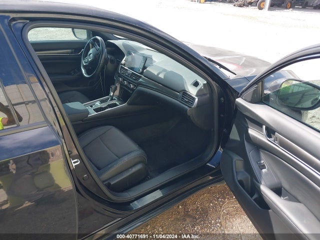 1HGCV1F38NA081788 Honda Accord Sport