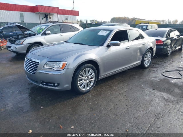 2C3CCAKG8EH235872 Chrysler 300c Awd