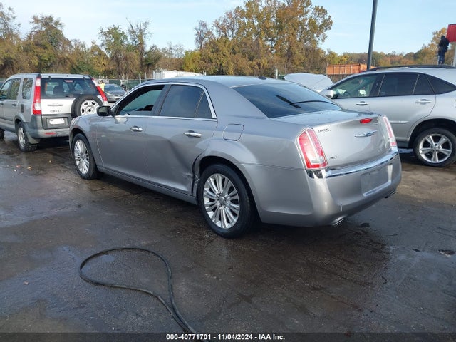 2C3CCAKG8EH235872 Chrysler 300c Awd