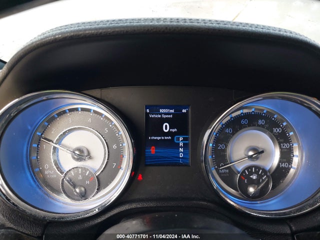 2C3CCAKG8EH235872 Chrysler 300c Awd