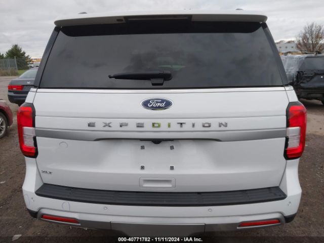1FMJU1J82REA32804 Ford Expedition Xlt
