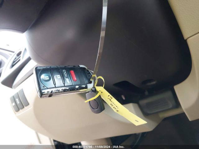 5J8TB4H58EL015819 Acura RDX
