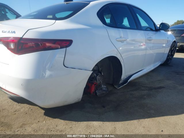 ZARFAMBN8N7665742 Alfa Romeo Giulia Ti Rwd