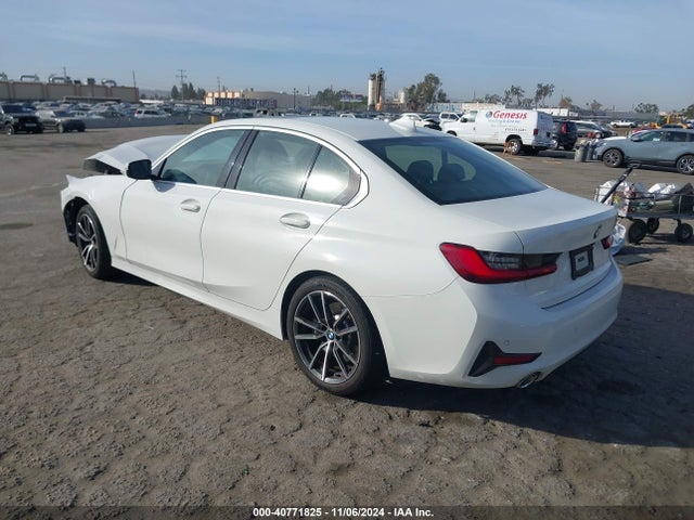 BMW 330I 2019 3MW5R1J59K8B01524 Image 3