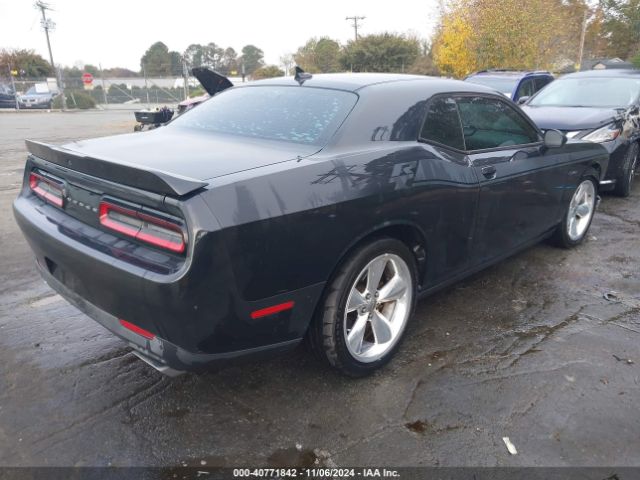 2C3CDZBT4FH711335 Dodge Challenger R/t Plus