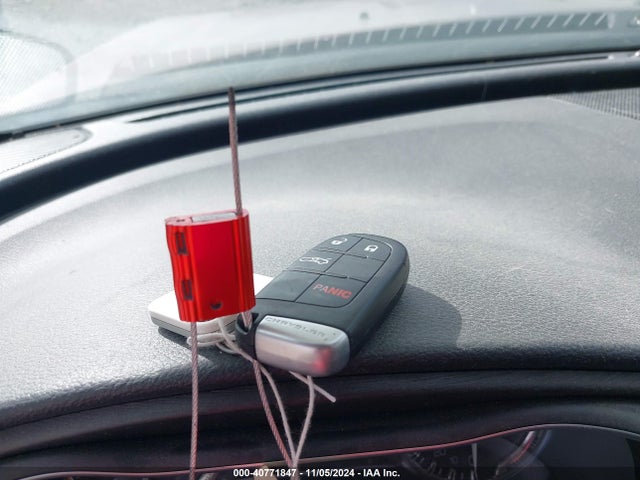 Chrysler 200 Limited 2015 1C3CCCAB9FN600182 Image 11