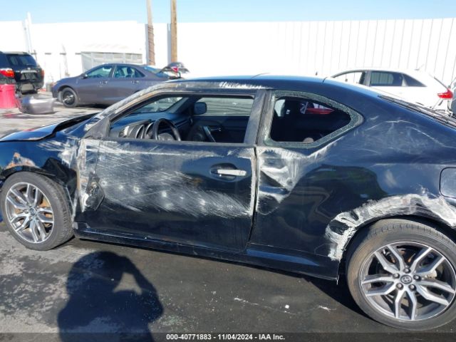 JTKJF5C72GJ020658 Scion TC