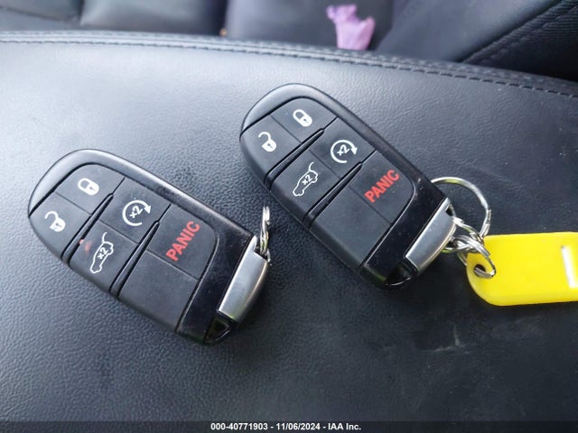 1C4RJFBG0LC327583 Jeep Grand Cherokee Limited 4x4