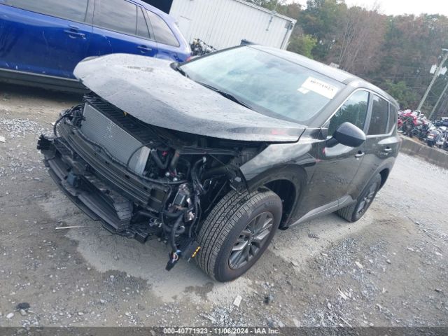 5N1BT3AA8RC708786 Nissan Rogue S Fwd