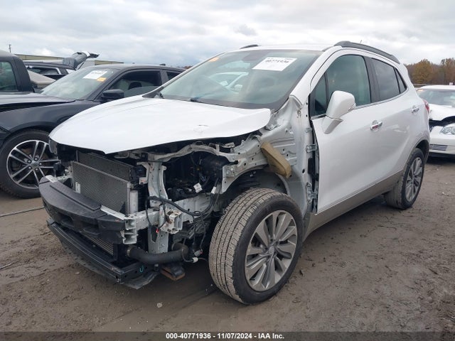 Buick Encore Preferred 2018 KL4CJESB7JB714407 Image 2