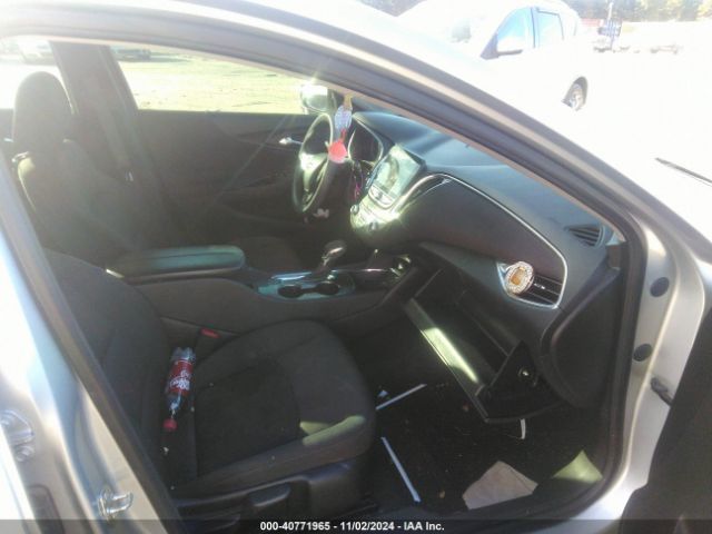 1G1ZD5ST0MF051624 Chevrolet Malibu Fwd Lt