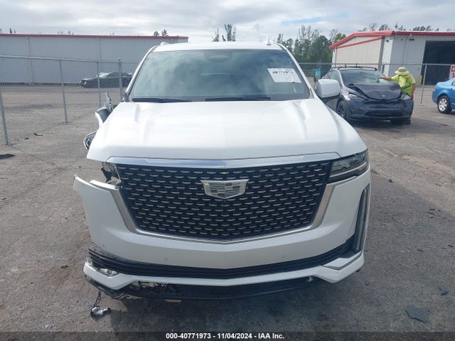 1GYS3JKL0MR275585 Cadillac Escalade Esv 2wd Luxury
