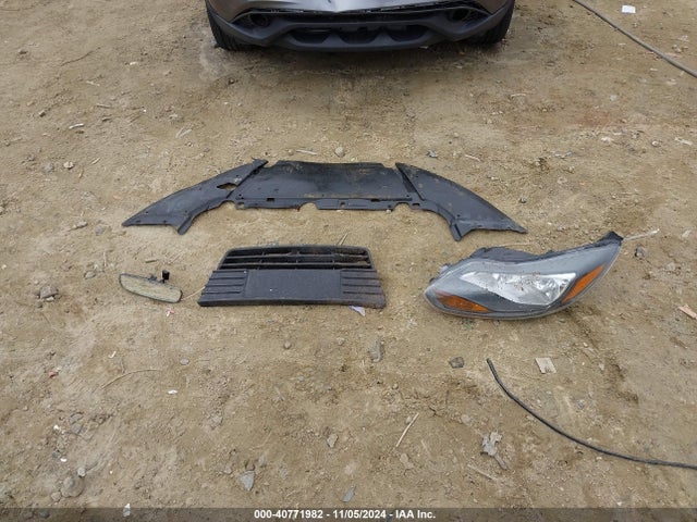 Ford FOCUS SE 2014 1FADP3K28EL443490 Image 12