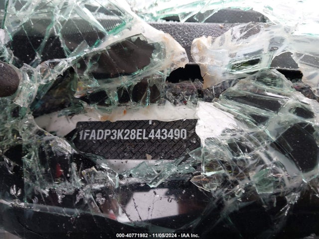 Ford FOCUS SE 2014 1FADP3K28EL443490 Image 9