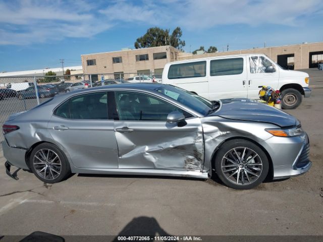 4T1F31AK0MU569898 Toyota Camry Xle Hybrid