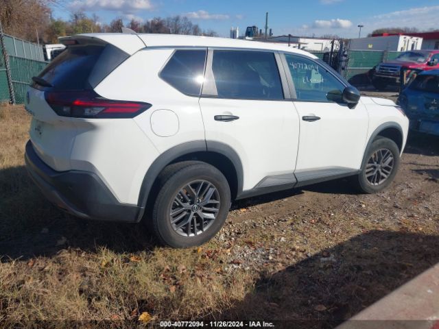 5N1BT3AA4NC704146 Nissan Rogue S Fwd