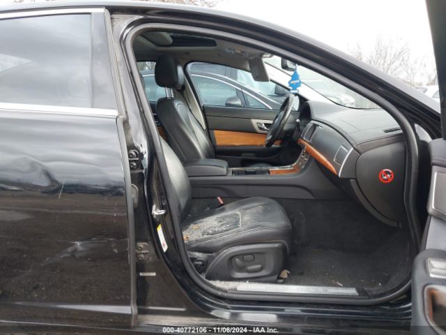 2009 JAGUAR XF SAJWA05B49HR06654 Photo 4