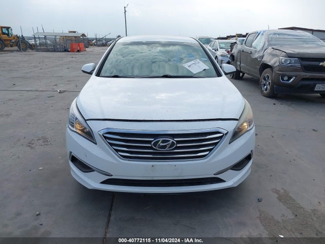 Hyundai Sonata 2017 5NPE24AF8HH521590 Image 12