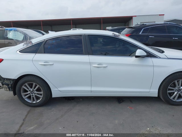 Hyundai Sonata 2017 5NPE24AF8HH521590 Image 13