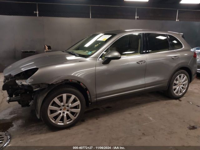 2013 PORSCHE CAYENNE WP1AA2A24DLA08344 Photo 1