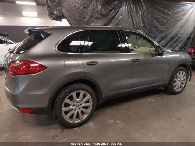2013 PORSCHE CAYENNE WP1AA2A24DLA08344 Photo 3