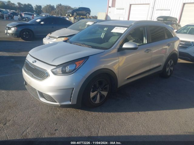 KNDCB3LC3H5087695 KIA NIRO LX
