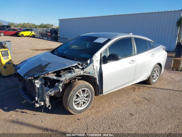 JTDKBRFU8G3011550 Toyota Prius Two