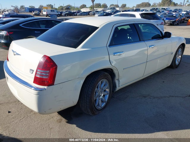 2006 Chrysler 300c მანქანა იყიდება აუქციონზე, vin: 2C3KA63H16H248292, აუქციონის ნომერი: 40772230