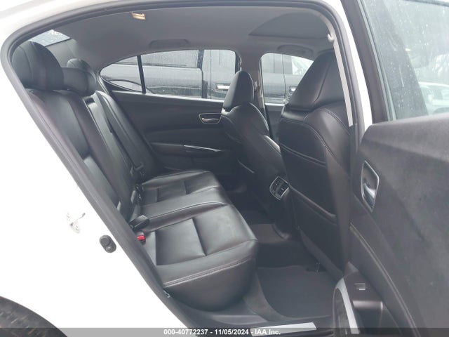 19UUB1F35JA007820 Acura TLX
