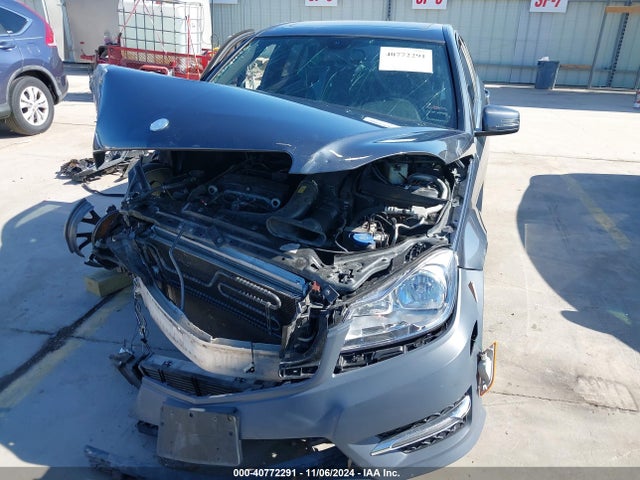 WDDGF4HB6EA953135 Mercedes-Benz C-class C 250 Sport/luxury