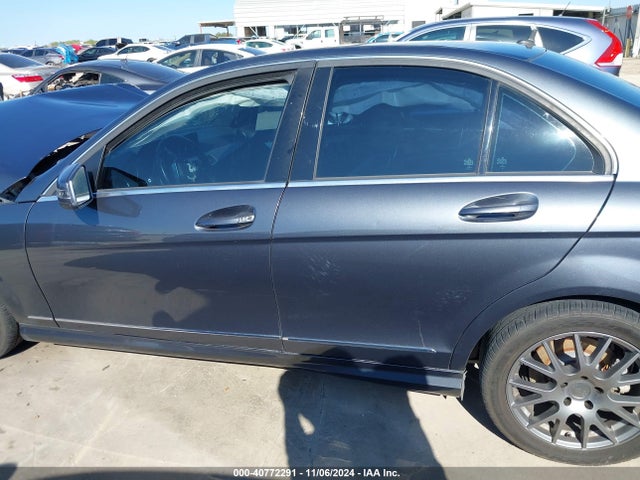 WDDGF4HB6EA953135 Mercedes-Benz C-class C 250 Sport/luxury