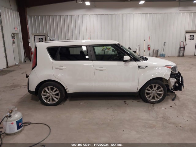 KIA SOUL + 2015 KNDJP3A57F7204290 Image 12