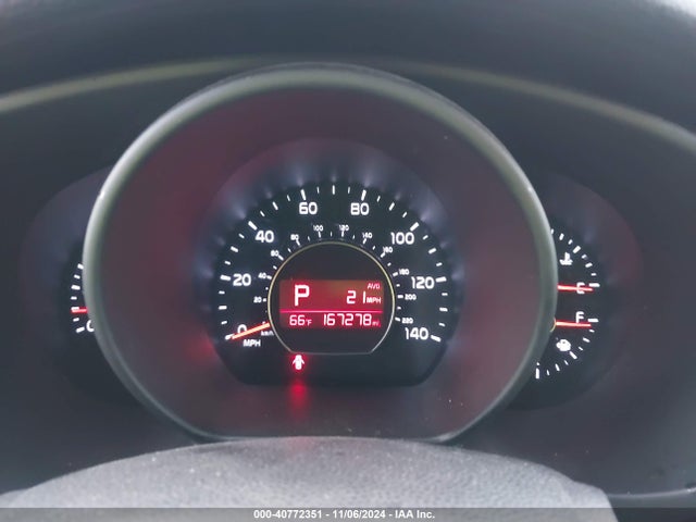 KIA SOUL + 2015 KNDJP3A57F7204290 Image 7