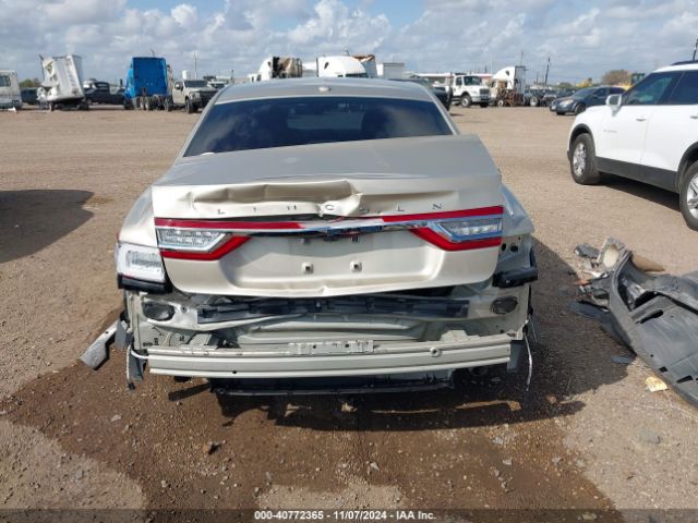 1LN6L9SK2H5611307 Lincoln Continental Select