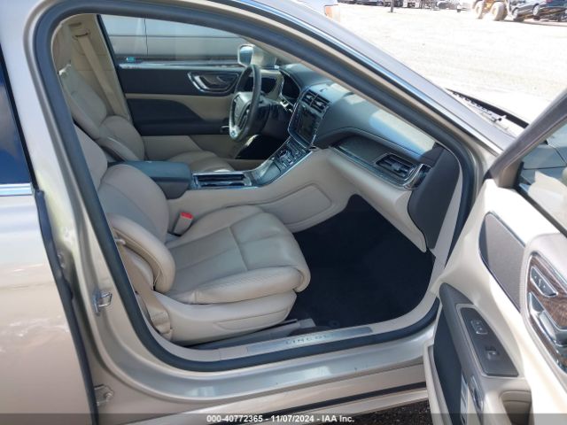 1LN6L9SK2H5611307 Lincoln Continental Select