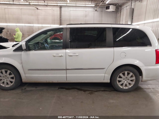 2C4RC1BG1GR186372 Chrysler Town & Country Touring