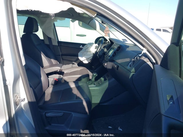 WVGBV7AX7HK022250 Volkswagen Tiguan 2.0t/2.0t S