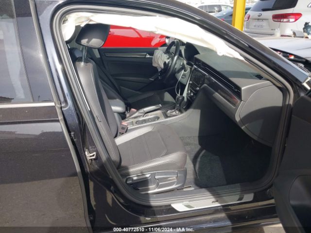 1VWMA7A35LC025895 Volkswagen Passat 2.0t R-line