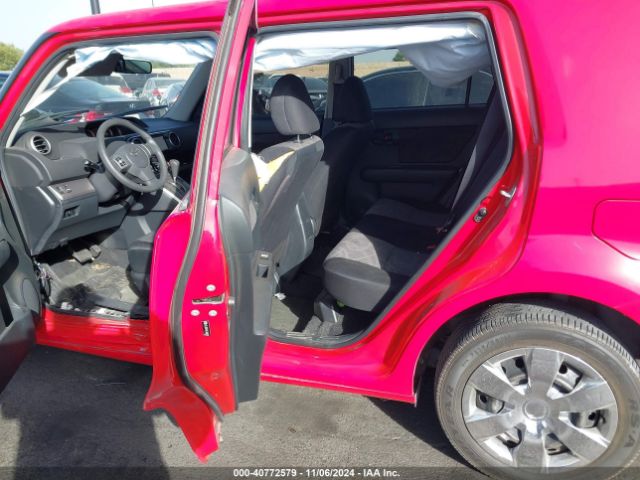JTLZE4FE4EJ064910 Scion XB