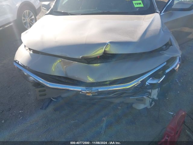 1G1ZD5ST3NF201775 Chevrolet Malibu Fwd Lt