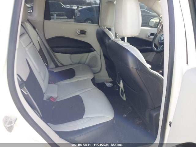 3C4NJCBB6JT228768 Jeep Compass Latitude Fwd