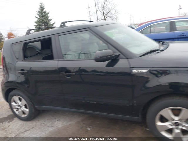 KIA Soul 2019 KNDJN2A24K7011952 Image 13