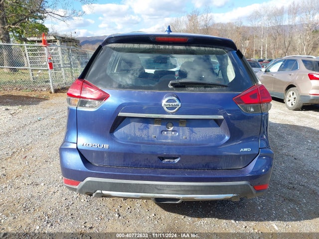 Nissan ROGUE S 2017 KNMAT2MV6HP533793 Image 17