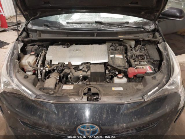 JTDKARFU0G3505677 Toyota Prius Three Touring