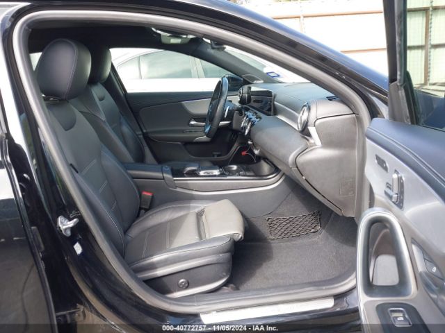 W1K3G4EB6LW043744 Mercedes-Benz A 220