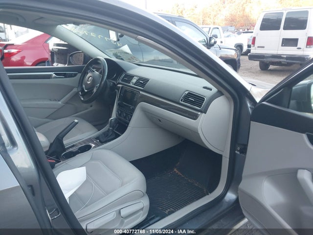Volkswagen Passat 1.8t Se 2017 1VWBT7A33HC057625 Image 5