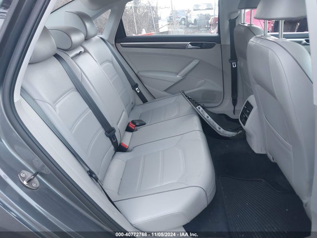 Volkswagen Passat 1.8t Se 2017 1VWBT7A33HC057625 Image 8